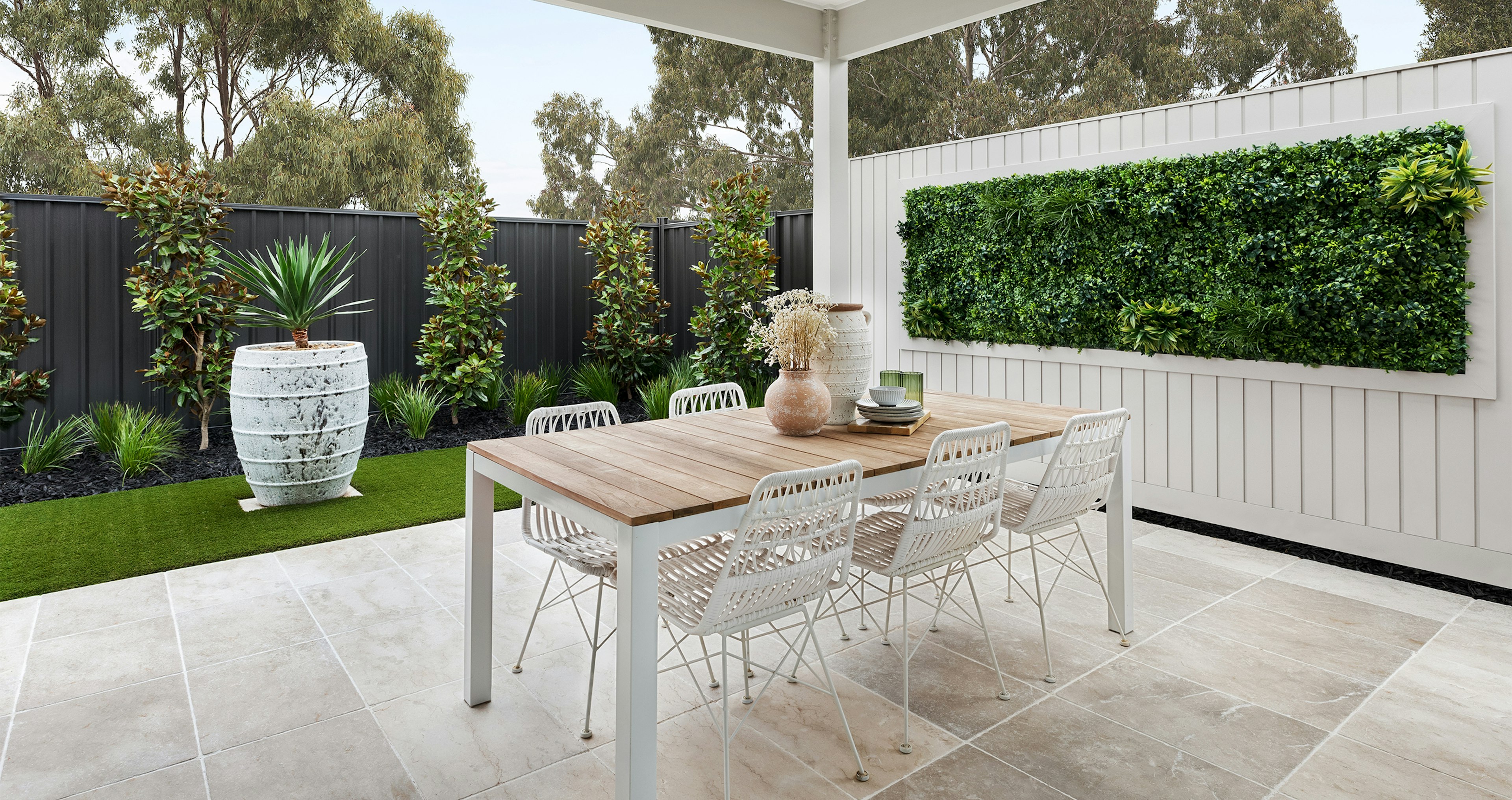 Lloyd 29 Polo Alfresco Tarneit Vic